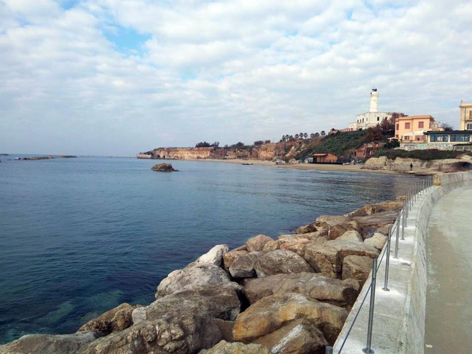 пляж Grotte di Nerone
